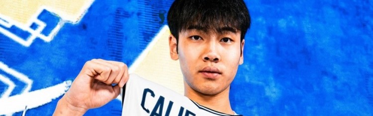 张博源晒加伯克利分校访校定妆照！球队主帅为前湖人球员马德森